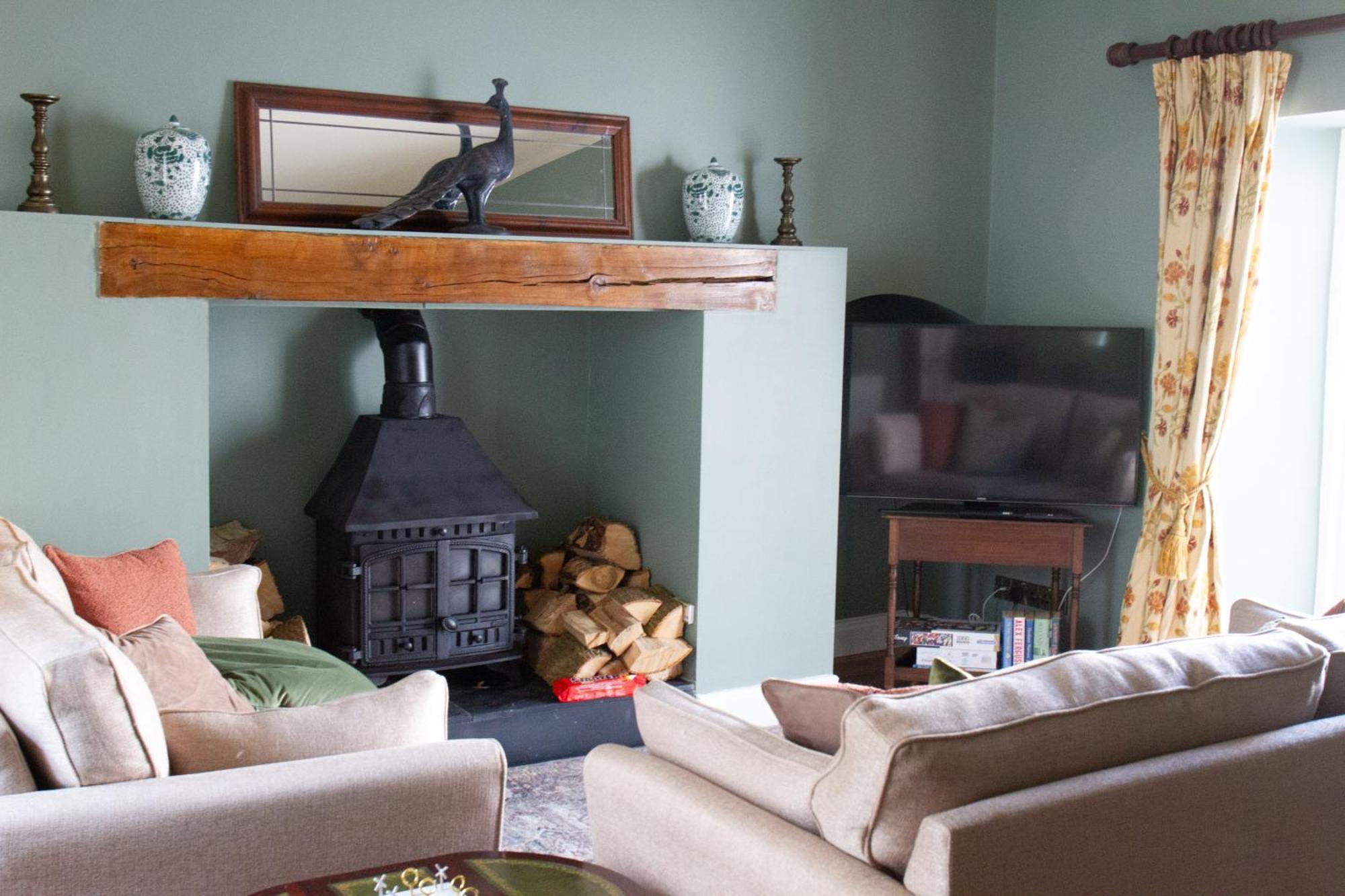 Hill House Lodge Sleeps 6 Overlooking The Rock Of Cashel Кашел Екстер'єр фото